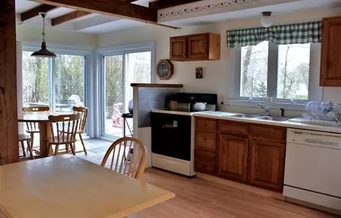 304 Oak Neck Rd, Hyannis, MA 02601 photo 5