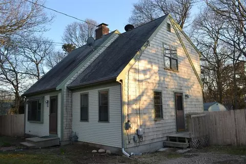 23 Lexington Dr, Hyannis, MA 02601 photo 1