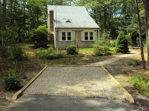 844 Lumbert Mill Rd, Marstons Mills, MA 02648 photo 2