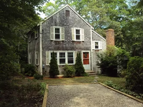 844 Lumbert Mill Rd, Marstons Mills, MA 02648 photo 1