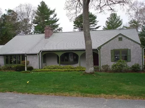 112 Rolling Hitch Rd, Centerville, MA 02632 photo 1