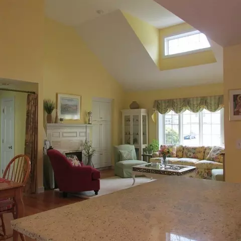 32 Daybreak Ln, Hyannis, MA 02601 photo 9