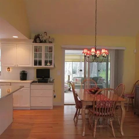 32 Daybreak Ln, Hyannis, MA 02601 photo 8