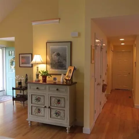 32 Daybreak Ln, Hyannis, MA 02601 photo 10