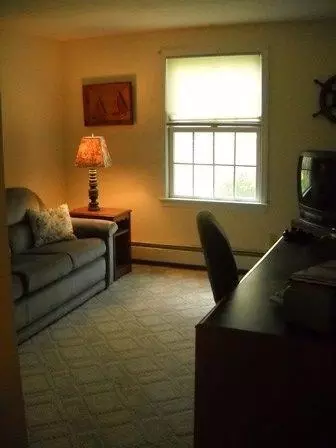 73 Clover Ln, Marstons Mills, MA 02648 photo 22