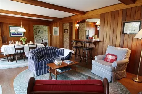 69 Champlain Rd, Chatham, MA 02633 photo 3