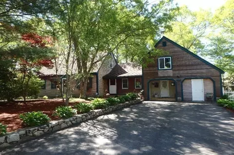 116 Audreys Ln, Marstons Mills, MA 02648 photo 1