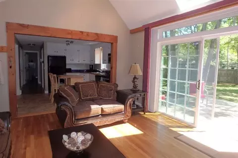 116 Audreys Ln, Marstons Mills, MA 02648 photo 9