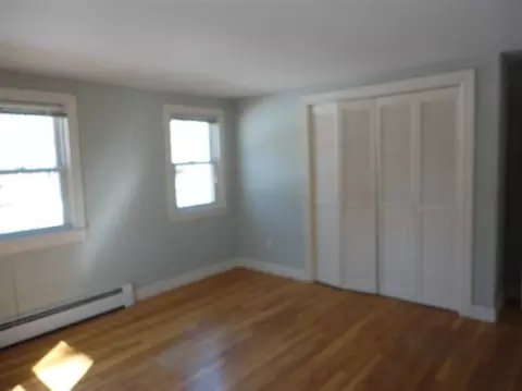 25 County Seat St, Hyannis, MA 02601 photo 8