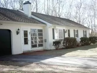 95 Goose Point Rd, Centerville, MA 02632 photo 1