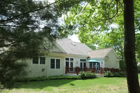 136 Whitmar Rd, Cotuit, MA 02635 photo 4
