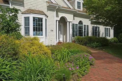 136 Whitmar Rd, Cotuit, MA 02635 photo 2