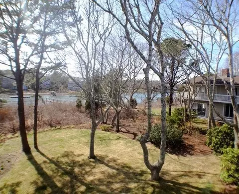 2 Cross Tree Way, Mashpee, MA 02649 photo 2