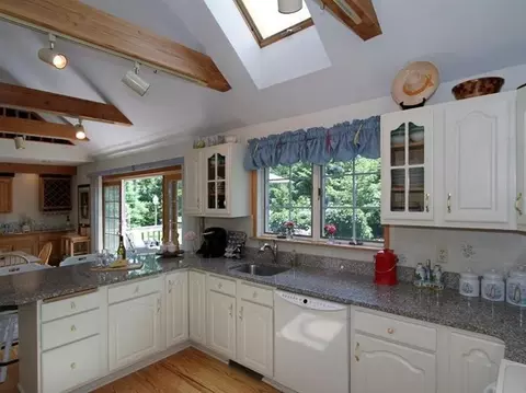 455 Mckoy Rd, Eastham, MA 02642 photo 4