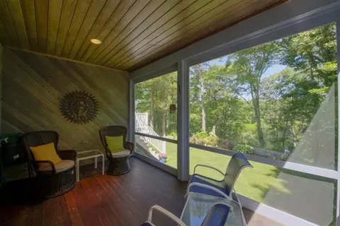 15 Pine Ln, Osterville, MA 02655 photo 9