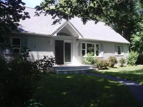 111 Bog River Bnd, Mashpee, MA 02649 photo 1