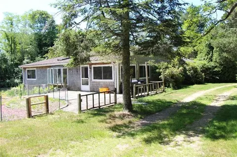 1177 County Rd, Cataumet, MA 02534 photo 4