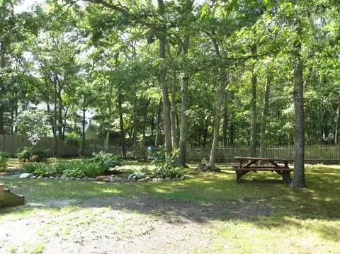 102 Pineview Dr, Cotuit, MA 02635 photo 19
