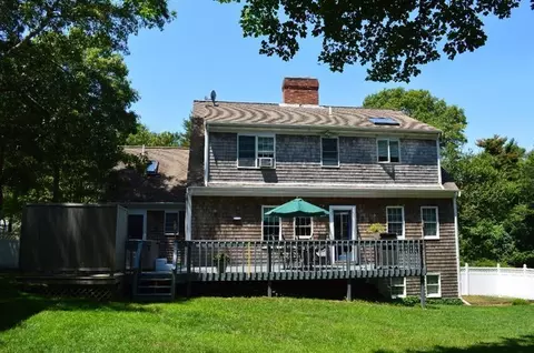 192 Skunknet Rd, Centerville, MA 02632 photo 4