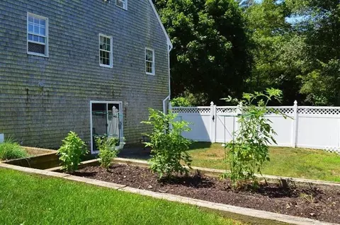 192 Skunknet Rd, Centerville, MA 02632 photo 6