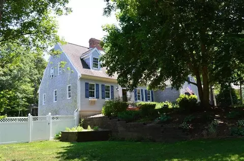 192 Skunknet Rd, Centerville, MA 02632 photo 2