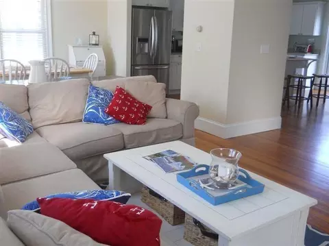 298 Ocean St, Hyannis, MA 02601 photo 13