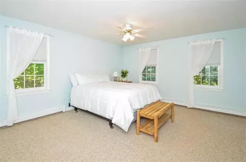 18 Windsor Way, Mashpee, MA 02649 photo 9