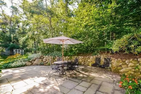 18 Windsor Way, Mashpee, MA 02649 photo 12