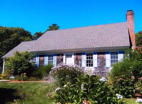 35 Kerry Ln, Eastham, MA 02642 photo 1