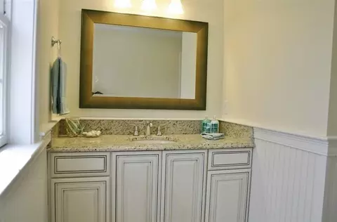 49 Schooner Ln, Hyannis, MA 02601 photo 22