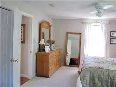 5 Lantern Ln, Mashpee, MA 02649 photo 12