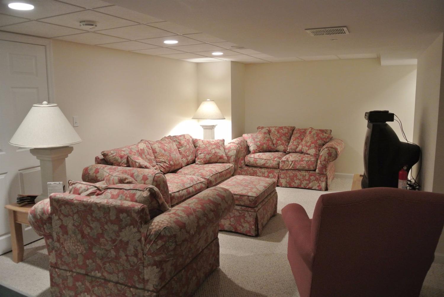 13 Surrey Pl, Mashpee, MA 02649 photo 20