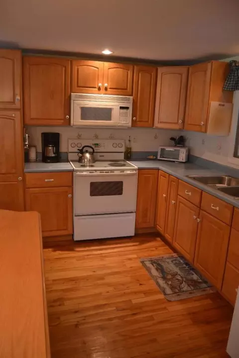 345 Steele Rd, Eastham, MA 02642 photo 6