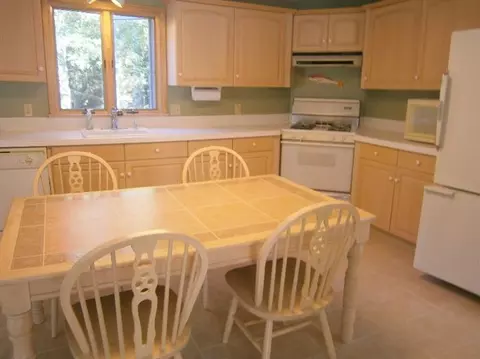 46 Millstone Way, Centerville, MA 02632 photo 2