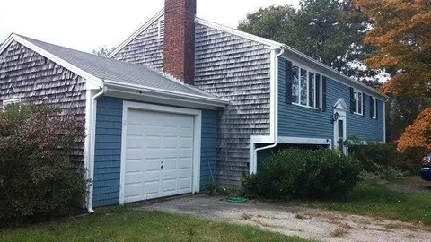 372 Willimantic Dr, Marstons Mills, MA 02648 photo 1