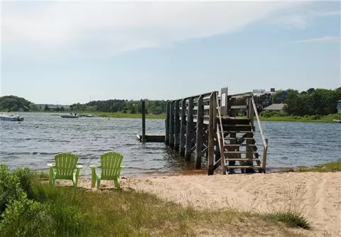 20 Debbie Ln, Mashpee, MA 02649 photo 17