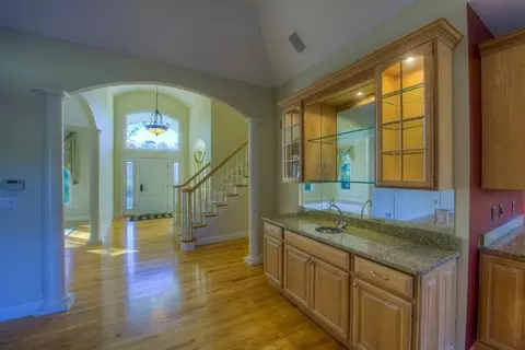 53 Eagle Dr, Mashpee, MA 02649 photo 9