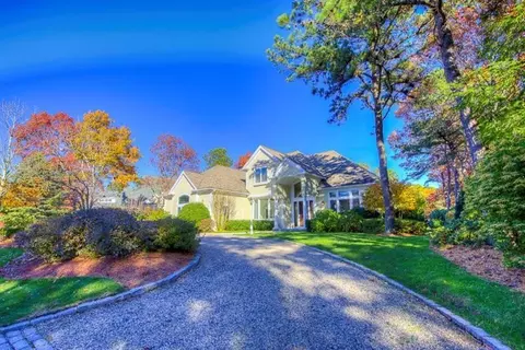 53 Eagle Dr, Mashpee, MA 02649 photo 5