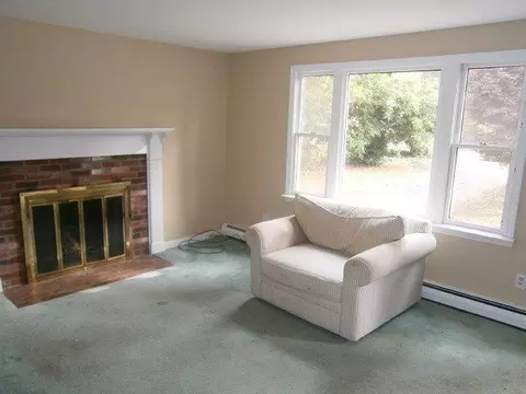 589 Skunknet Rd, Centerville, MA 02632 photo 2