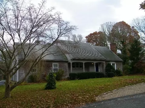 21 Oxner Rd, Centerville, MA 02632 photo 1