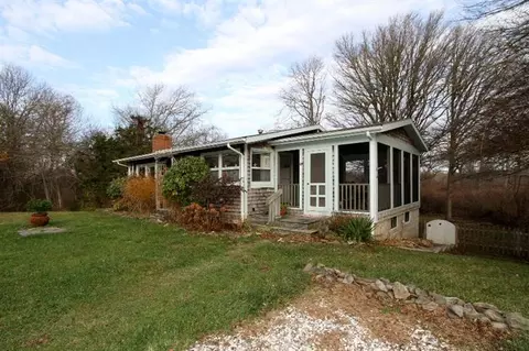 83 Spring Ln, Brewster, MA 02631 photo 4