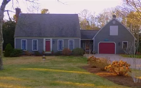 1195 Bridge Rd, Eastham, MA 02642 photo 2