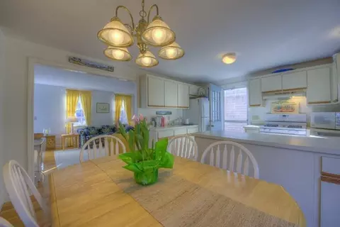 33 Daniele St, Cotuit, MA 02635 photo 6