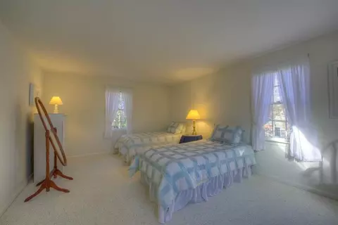 33 Daniele St, Cotuit, MA 02635 photo 17