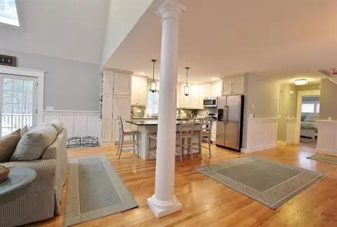 39 Dovetail Ln, Cotuit, MA 02635 photo 8