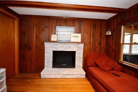 97 Cayuga Ave, Mashpee, MA 02649 photo 6