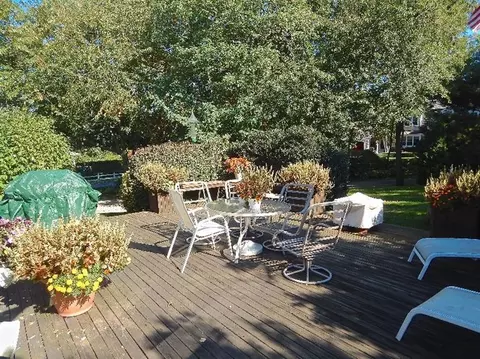 39 Massachusetts Ave, Hyannis Port, MA 02647 photo 4