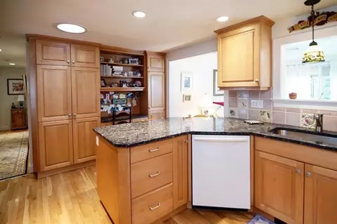 70 Joan Rd, Centerville, MA 02632 photo 7