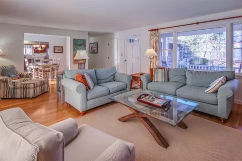 48 Mill St, Edgartown, MA 02539 photo 4