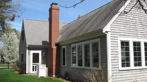 39 Regatta Dr, Mashpee, MA 02649 photo 8
